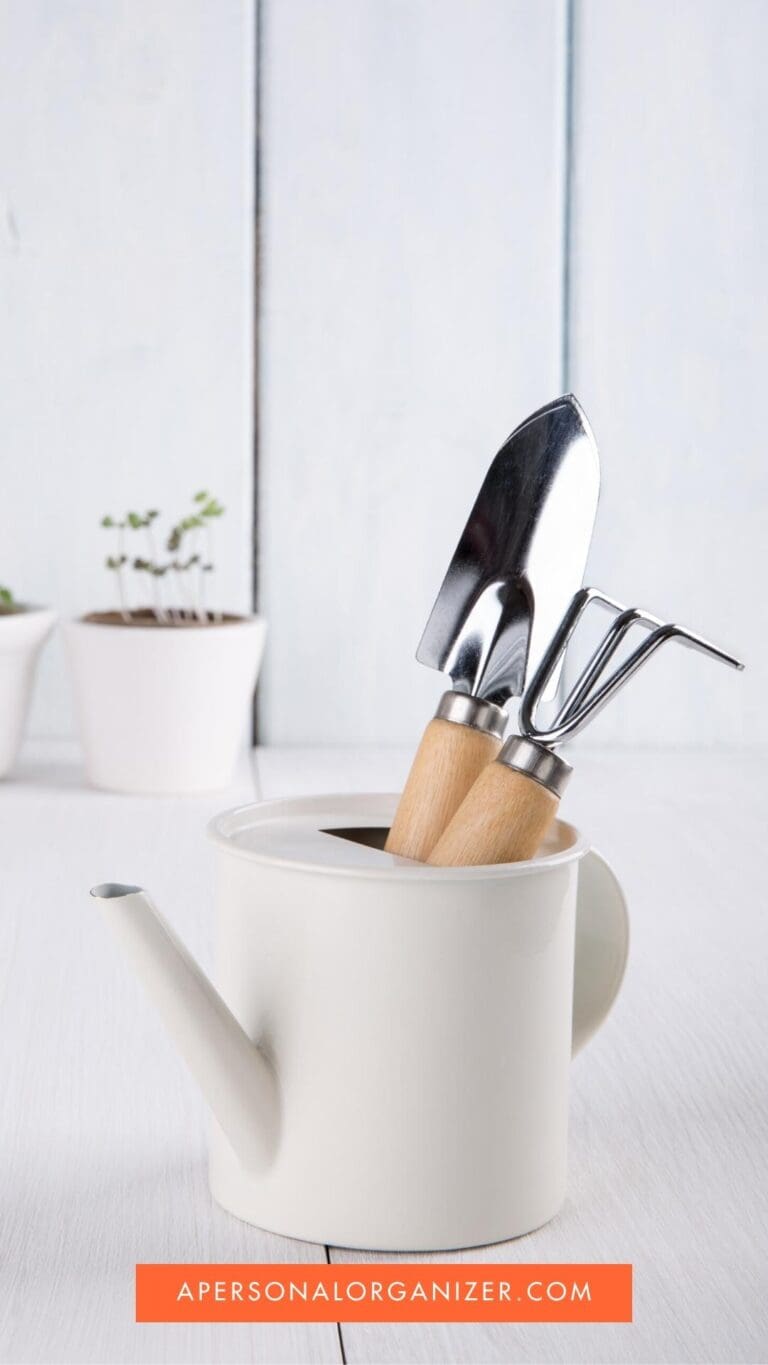 Selecting and Caring For Your Garden Tools