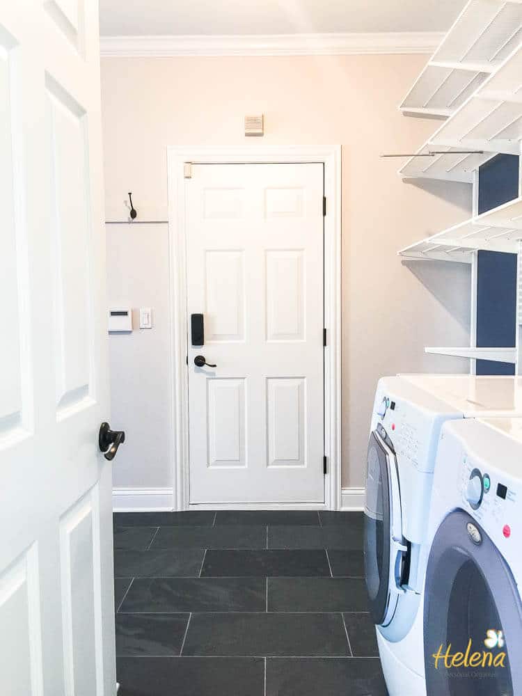 https://apersonalorganizer.com/wp-content/uploads/2018/04/Laundry-Room-Before-After-14.jpg